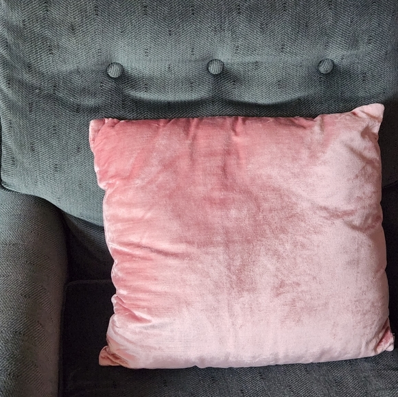 Vintage Pink Velvet Pillow Valentines Day Accent Spring Easter Decor - Picture 1 of 3